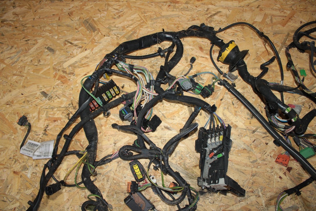 фото №6, Жгут отсек двигателя салона c4 picasso 1.6 hdi