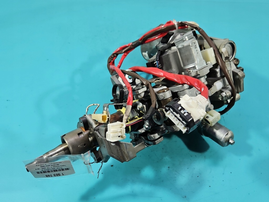 Насос усилителя toyota avensis iii t27 80960-20030 132100-1101 2.2 d-cat Недорого