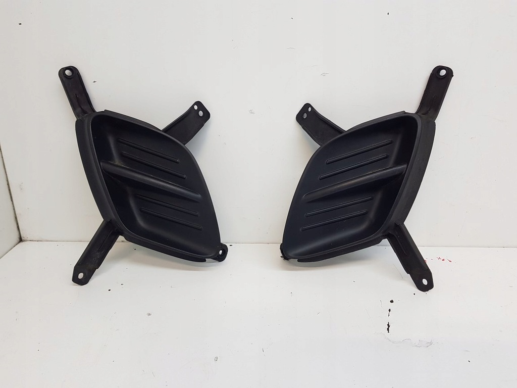 фото №1, Kia venga решітка радіатора заглушка протитуманної фари права 2009-