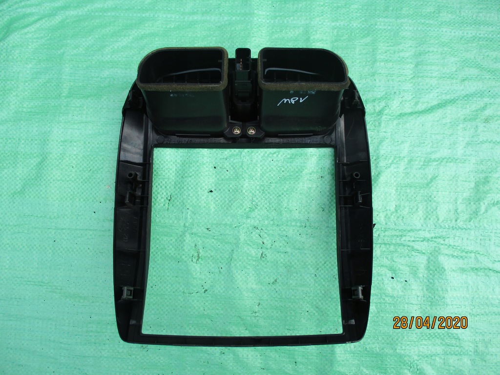 фото №2, Mazda premacy рамка консоли решётки обдув