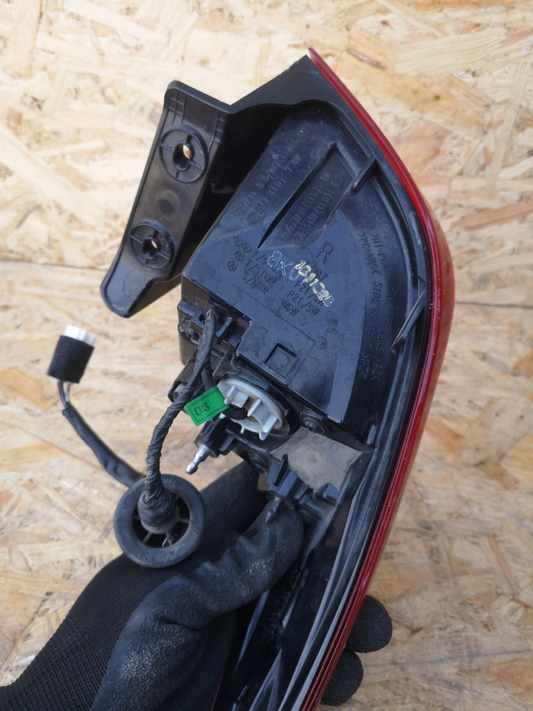 фото №7, Hyundai kona лампа правый задняя