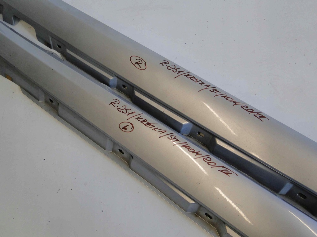 фото №7, Mercedes r klasa w251 251 короткий молдинг поріг