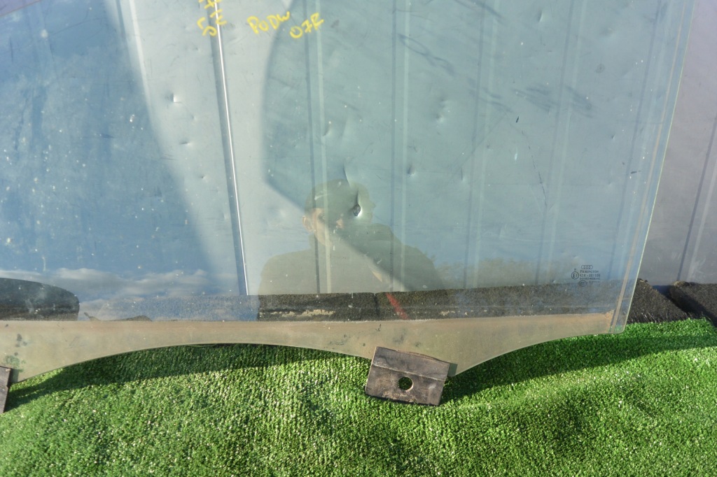 фото №4, Скло двері лівий перед подвійний audi q7 4l 2007 r