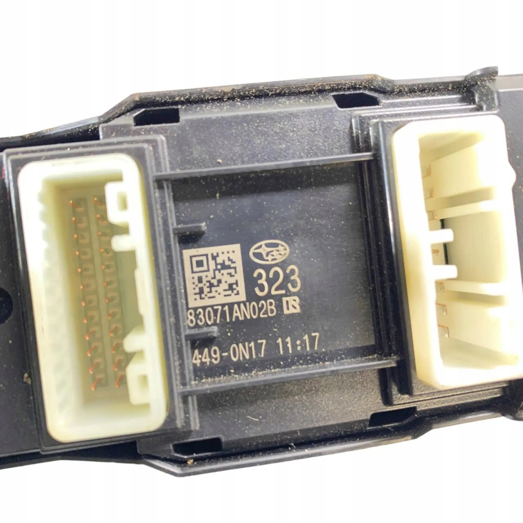 Кнопка керування вікон задніх лівих двері subaru outback bs Ціна