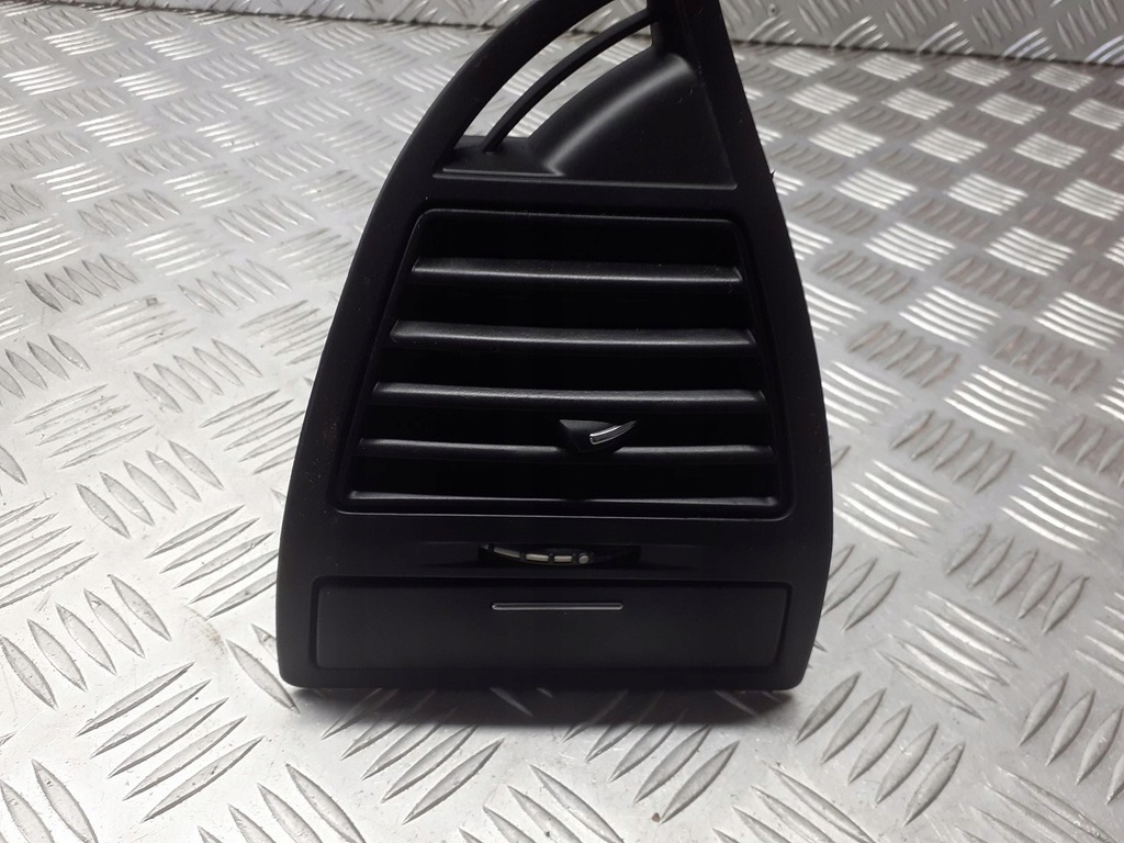 фото №1, Решітка права обдув citroen c4 9646337977