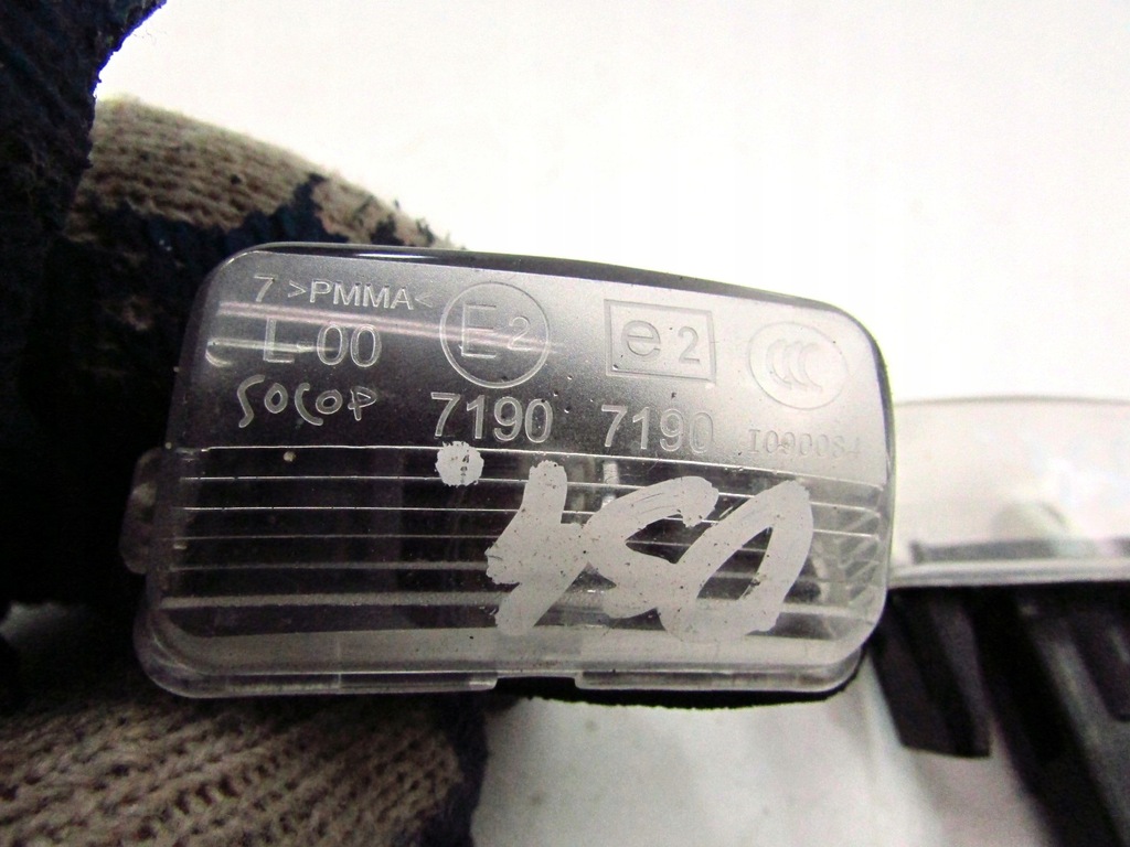 фото №7, Citroen ds4 c4 b7 лампа номерного знака регистрационный 71907190