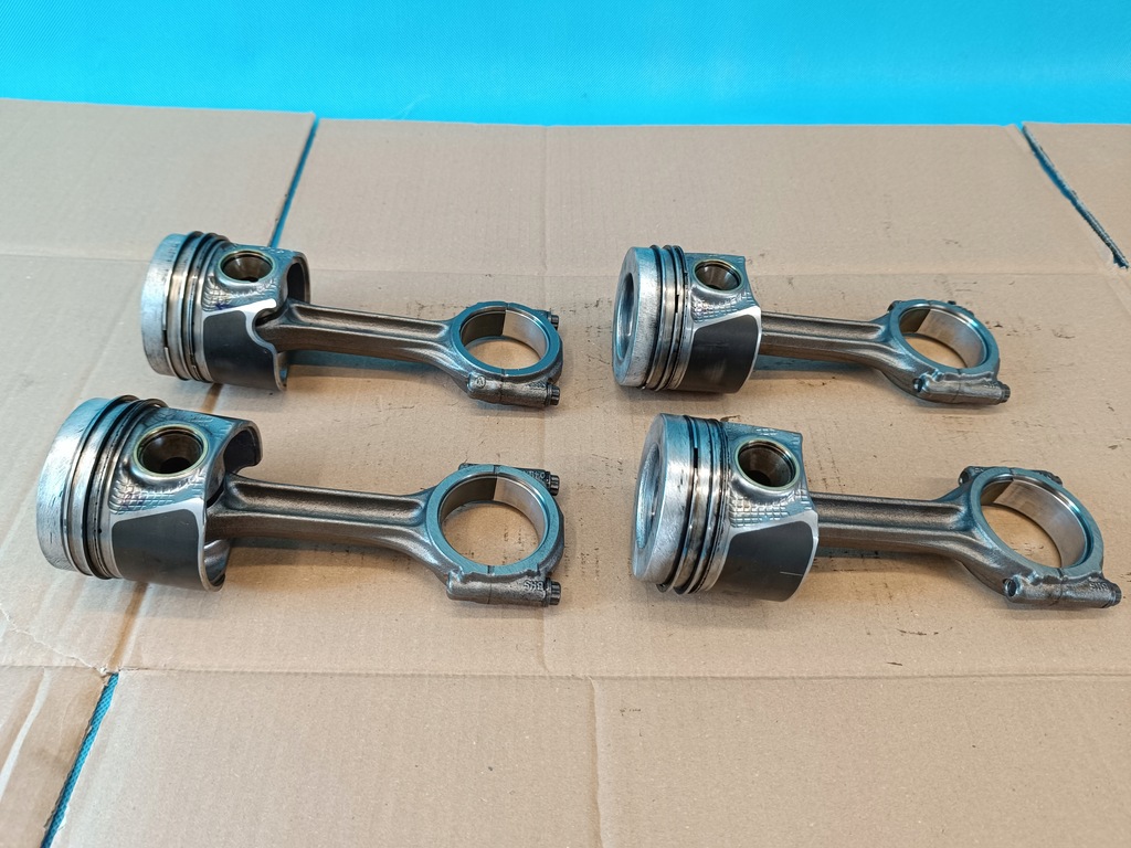 фото №11, Vw arteon liftback 2,0tdi 147kw 2022r поршень шатун dtua 62512km 04l105401a