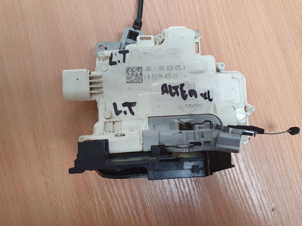 фото №9, Замок дверь перед правый ручка seat altea xl 09r