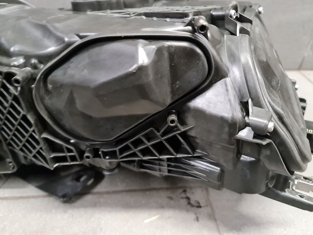 фото №12, Лампа лівий перед audi a7 c8 matrix eu 4k8941035f