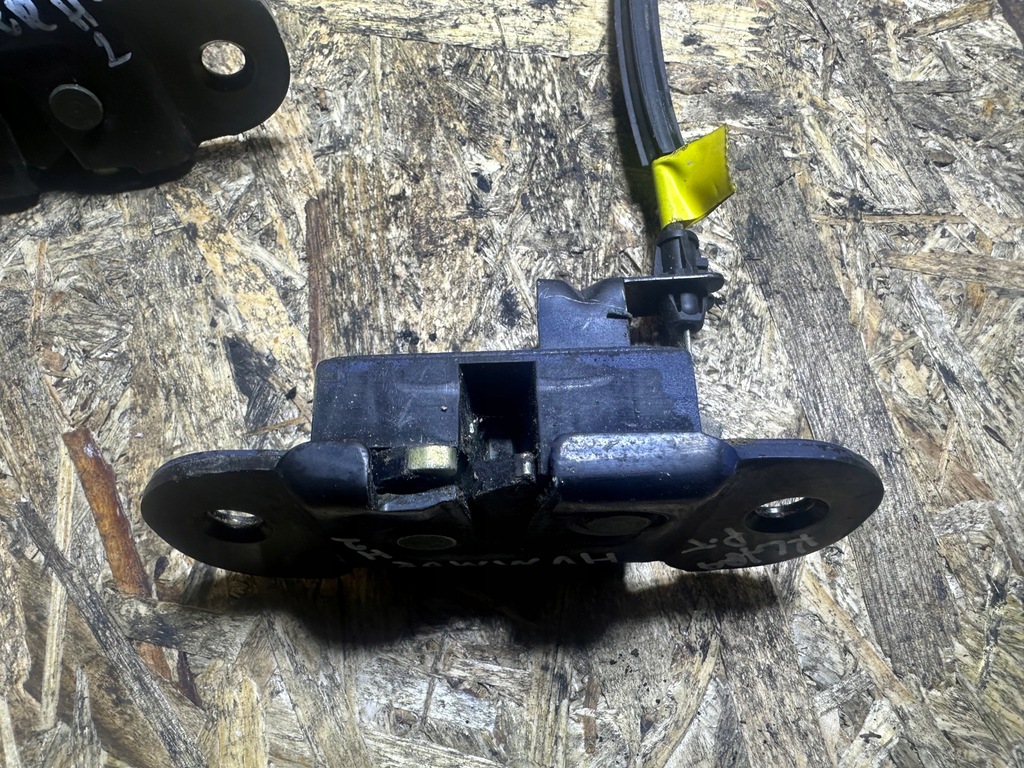 фото №5, Замок кришки багажника задня hummer h2 правий