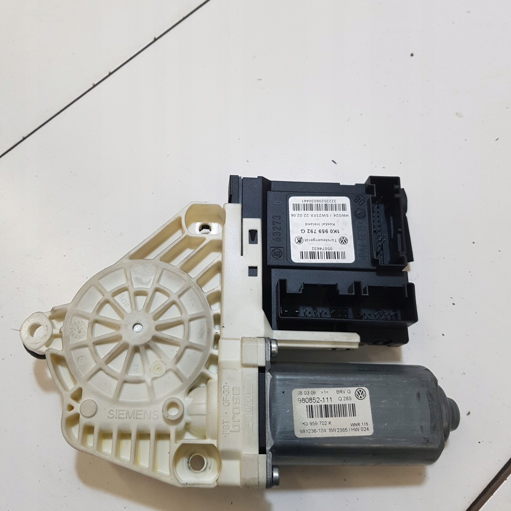 Купить Моторчик стекло правый перед передний volkswagen passat b6