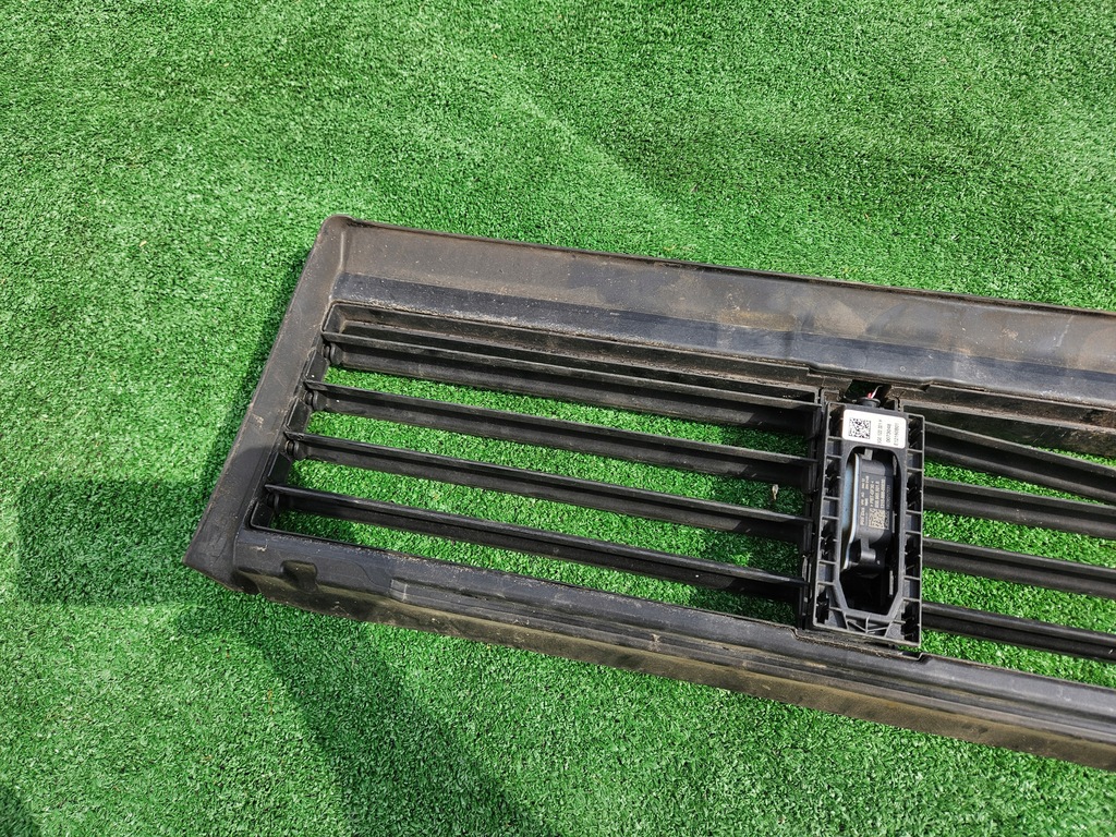 фото №9, Жалюзі шторка повітропровід повітря volkswagen golf vii 7