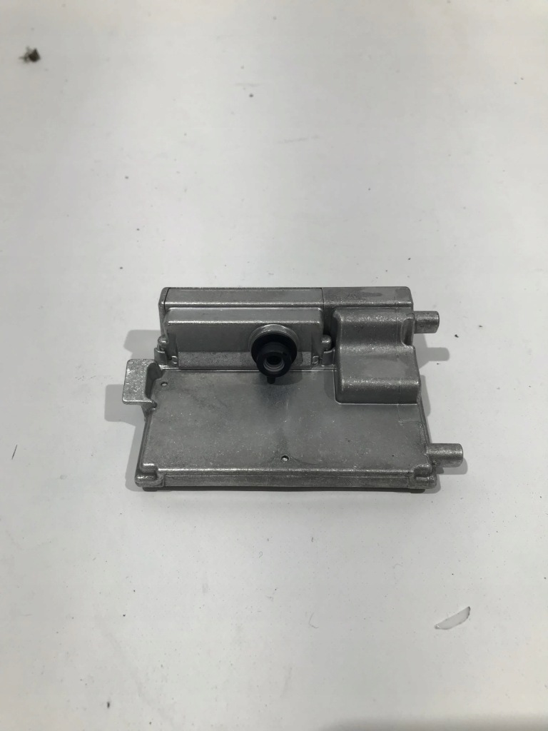 фото №1, Камера ассистент поперечина leon iv kl 20- 5wa980653a