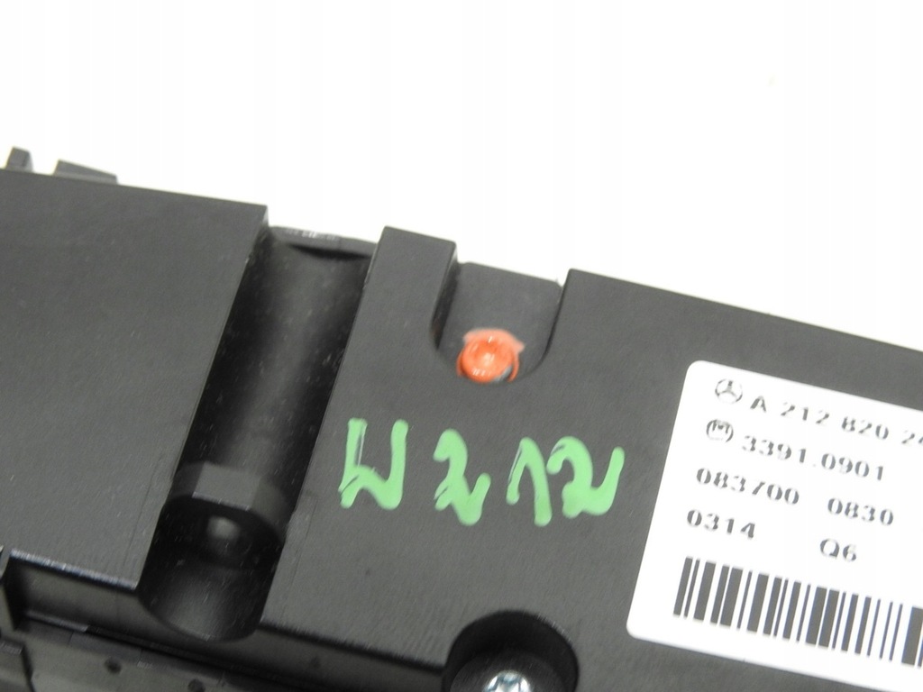 фото №8, Панель кнопки підігрів сидіння mercedes w212