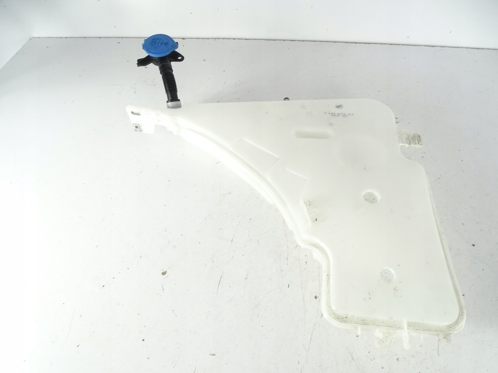 фото №1, Бак омывателя bmw 3 f30 f31