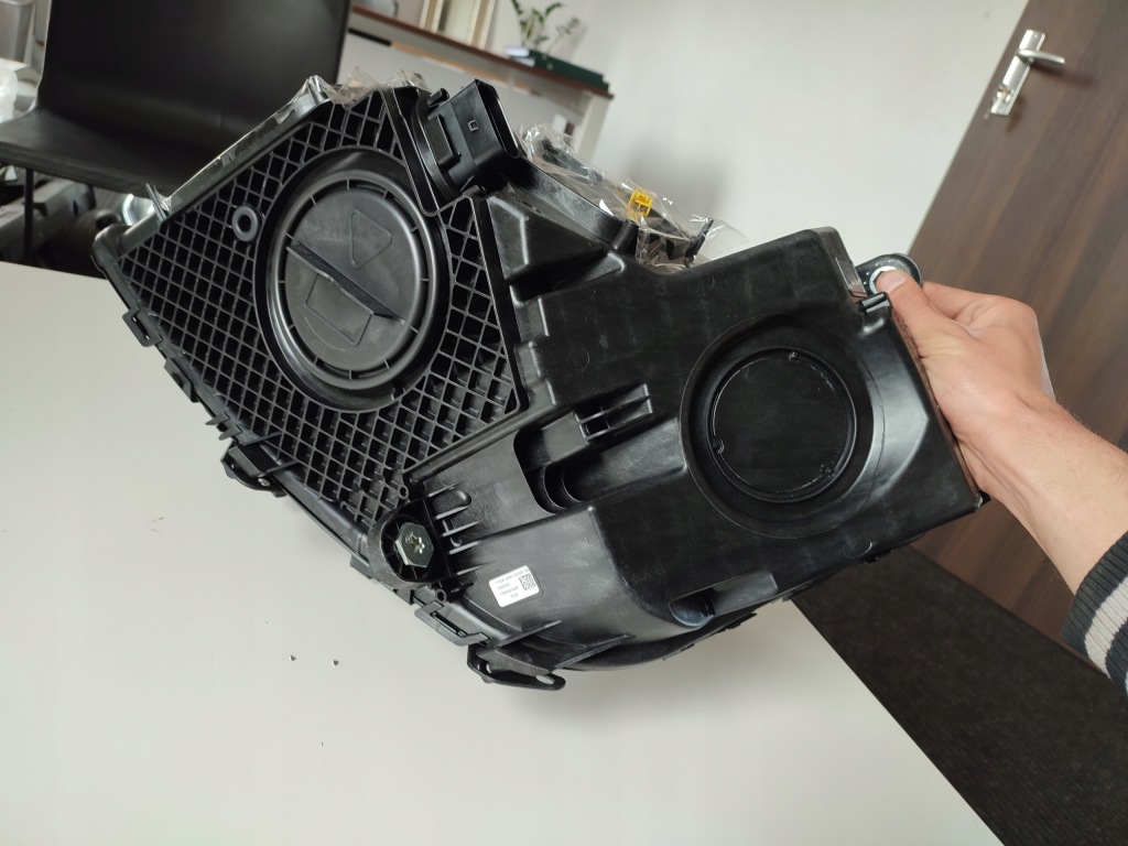 Купить Фара правая перед mercedes glc multibeam новая