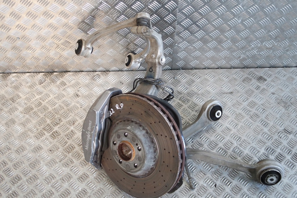 фото №1, Правое подвеска перед mercedes w222 zaw110