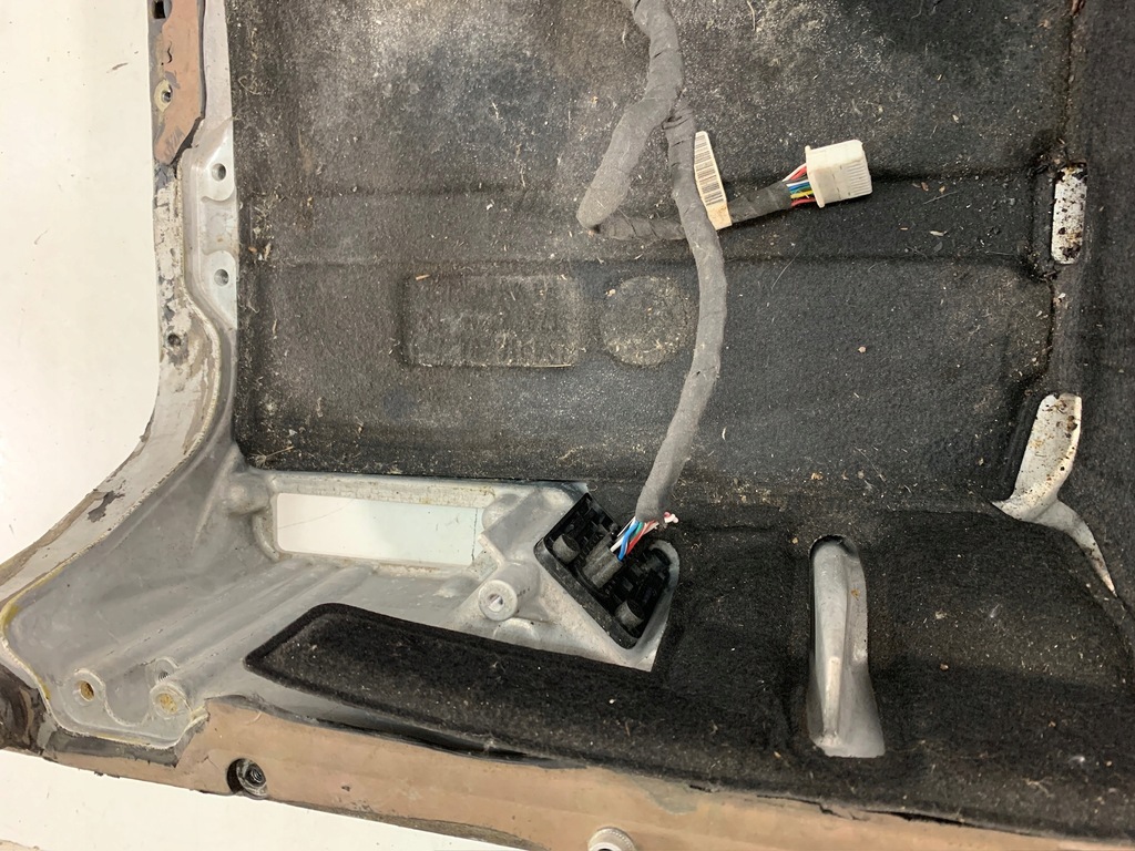 фото №8, Корпус акумулятора захист кришка e-tron vw golf vii gte 5q0915590k