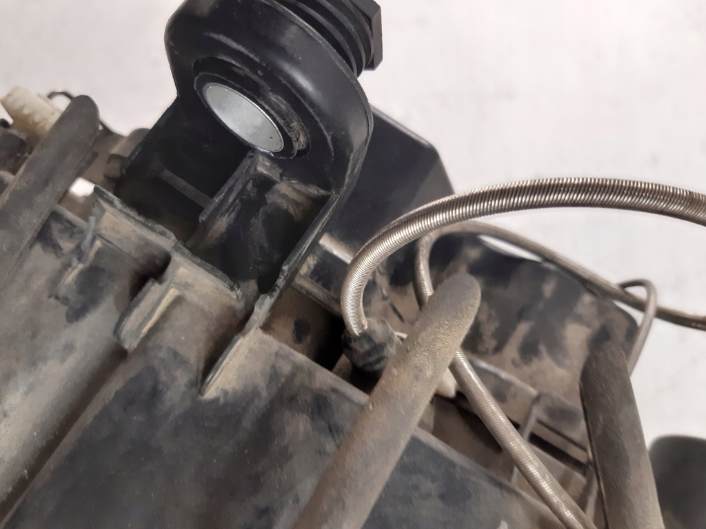 фото №10, Фара лівий лампа maserati quattroporte