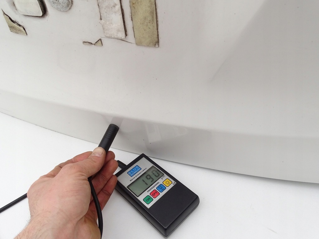 фото №11, Крышка багажника задняя задняя багажника с стекло + спойлер hyundai ix35 09-15r tcw