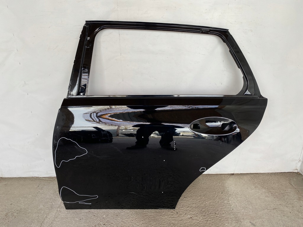 фото №1, Mercedes c-klasa w206 kombi двері ліва задні задня