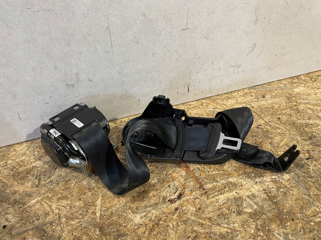 фото №1, Volvo xc40 pas безпеки правий лівий задня 31462131