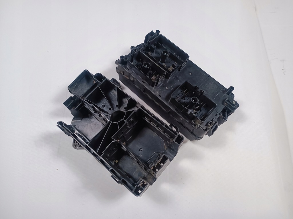 фото №12, Корпус коробка предохранителей chevrolet camaro ss 2009-2015