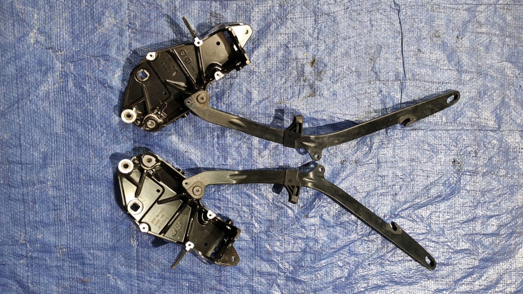 Купити Петля кришки задній лівий правий mercedes slc slk r172 w172