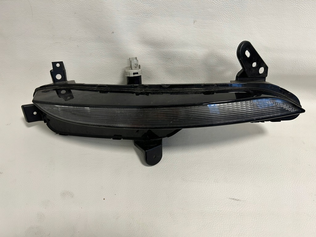 фото №1, Renault megane 4 iv поворотник kierukowskaz правий