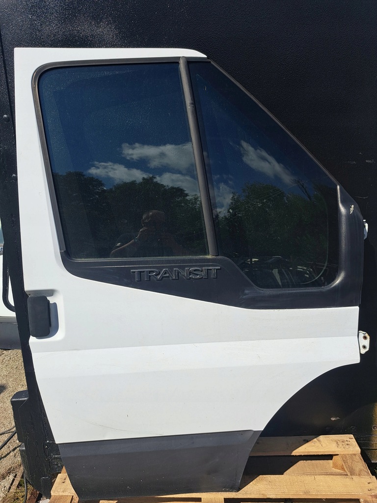 фото №1, Ford transit дверь правое перед