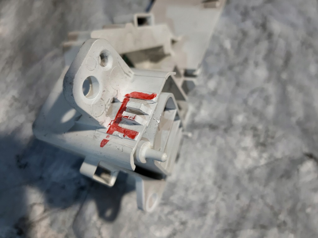 фото №6, Дисплей toyota previa ii 83950-28120