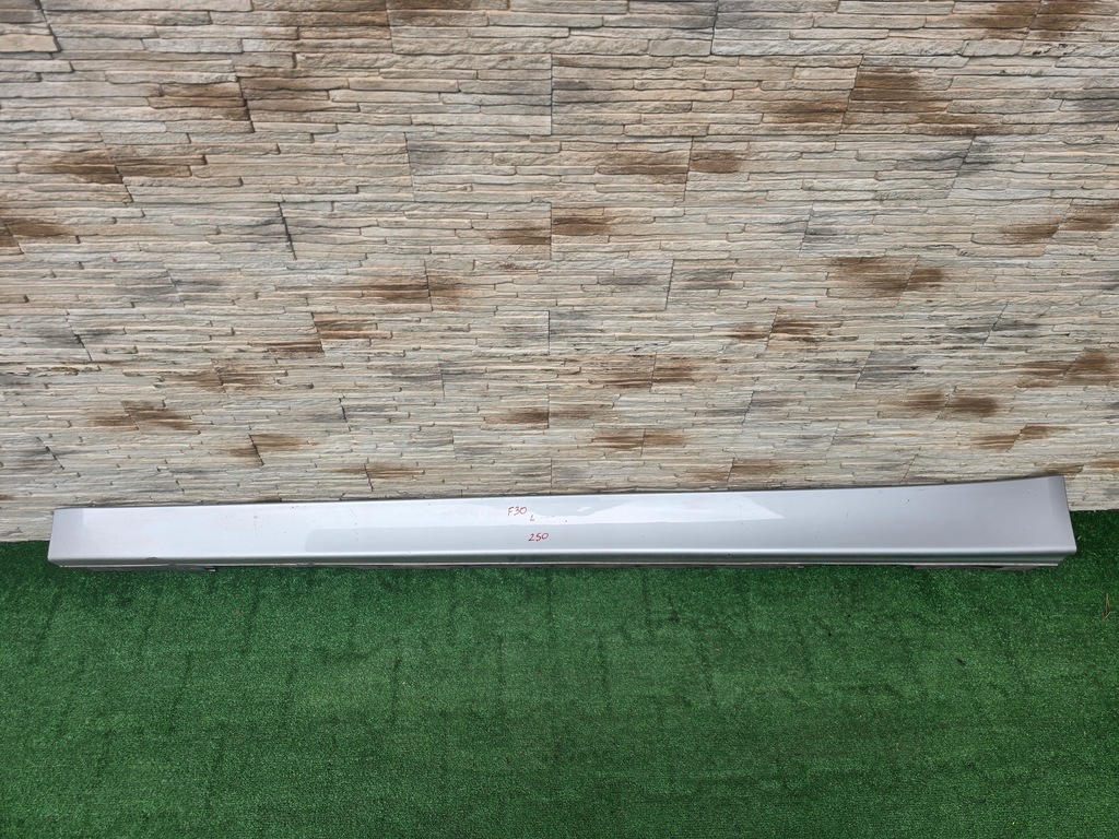 фото №1, Молдинг порог левая bmw 3 f30 f31