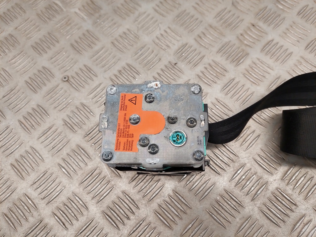 фото №8, Audi a8 d4 4h 4h0857807k задний ремни безопасности