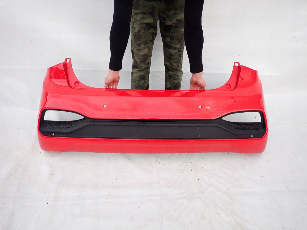 фото №1, Hyundai i20 ii 2 lift 18-20 бампер задня задній pdc