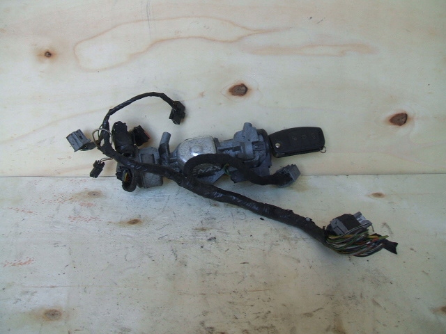 фото №1, Ford c-max mk1 focus mk2 galaxy mk3 s-max mk1 замок зажигания колодка ключ