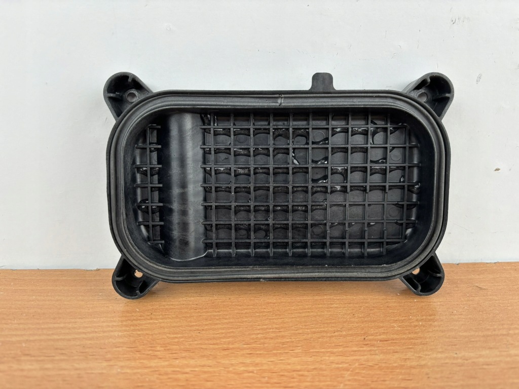 фото №2, Vw t-roc 2ga заглушка крышка лампы перед 2ga941608 ka15/007