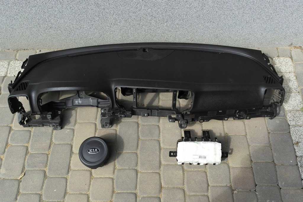 фото №1, Kia sportage 4 iv подушка безопасности приборная панель консоль приборная панель pulpit полка