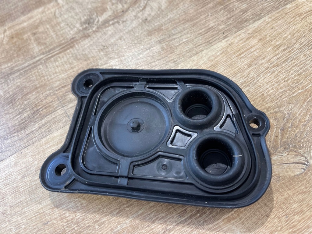 Прокладка супорт підкладка cpla19d746a land rover range rover l405 Ціна