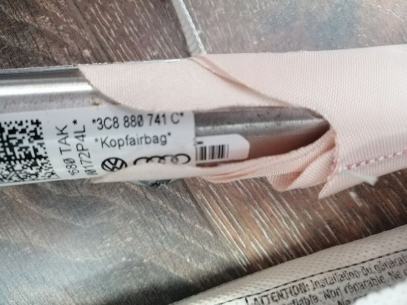 фото №7, Vw passat cc шторка безопасности левая 3c8880741c