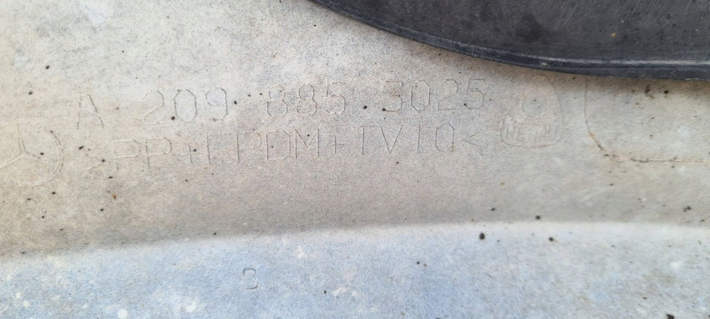 Mercedes clk 209 w209 рестайлинг  бампер перед передний a2098853025 ксенон pdc Цена