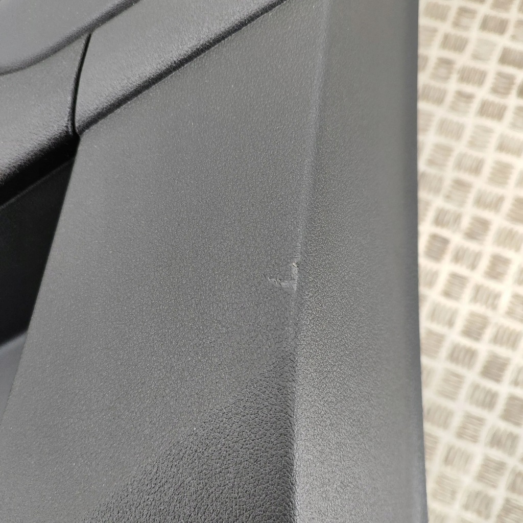 фото №10, Skoda enyaq iv 2023 правая сторона обшивки / обшивка дверь задних