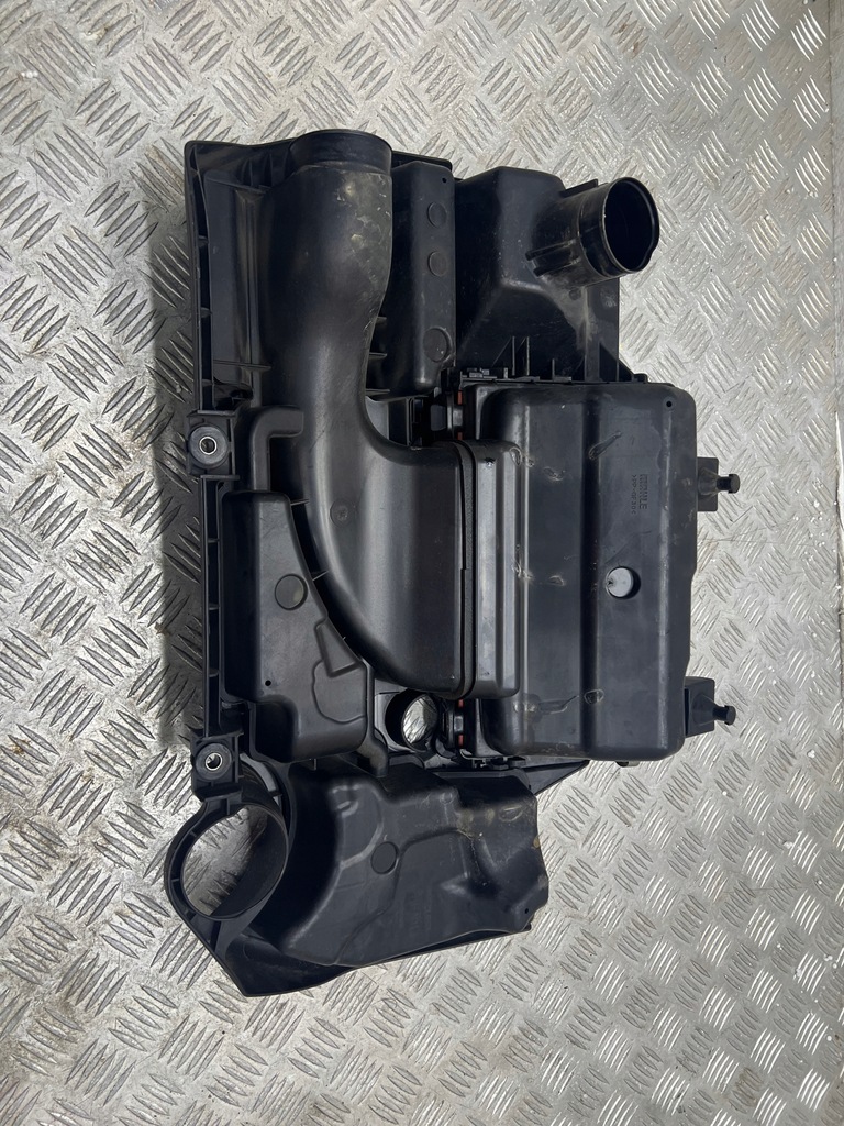 фото №8, Sx4 s-cross suzuki vitara iii 3 корпус фільтра повітря 1.6 16v 61m-a01