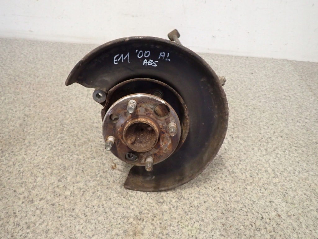 фото №1, Toyota corolla e11 97- поворотный кулак задняя левая