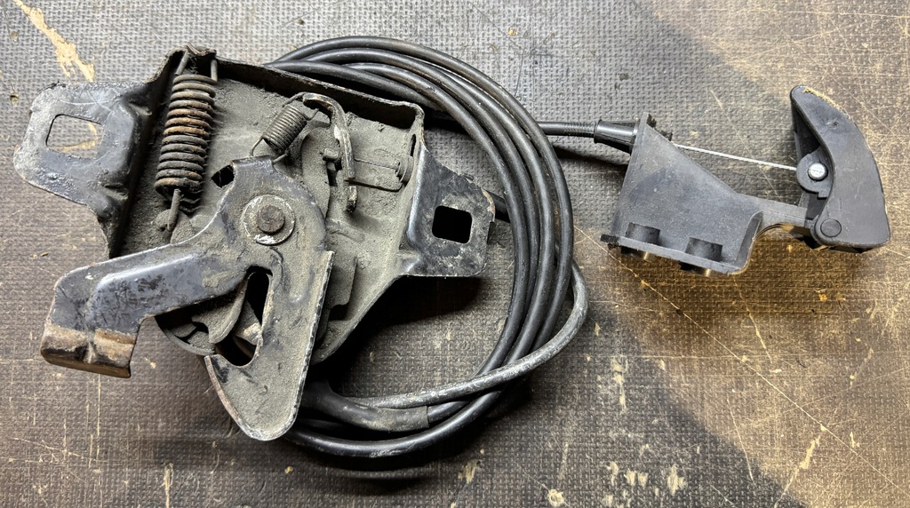 фото №1, Jeep grand cherokee wj трос тяга ручка открывания капот