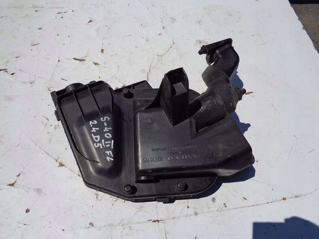 фото №1, Резонатор контейнер volvo s40 ii fl 2.4 d5