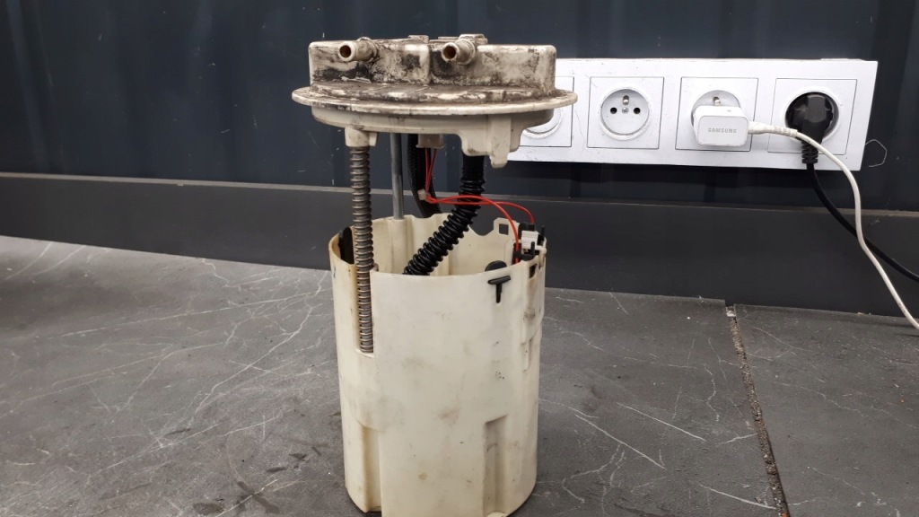 фото №1, 8200004958 датчик рівня пального renault laguna ii .9 dci 01r