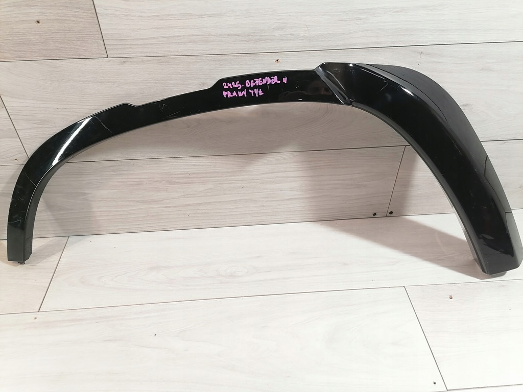 фото №1, Defender ii молдинг крыло правый задняя l8b2-290e22bb