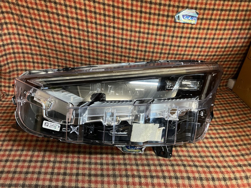 фото №1, Ford mustang mach e full led левый