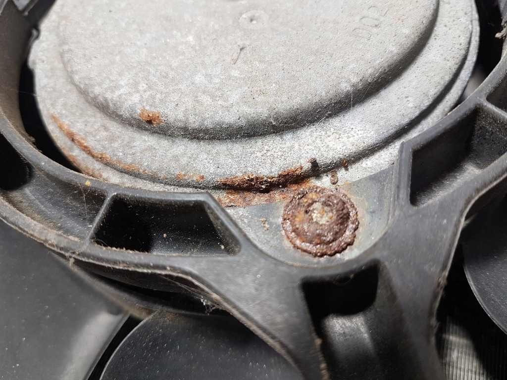 фото №11, Opel vectra c 1.8 радіатор wody