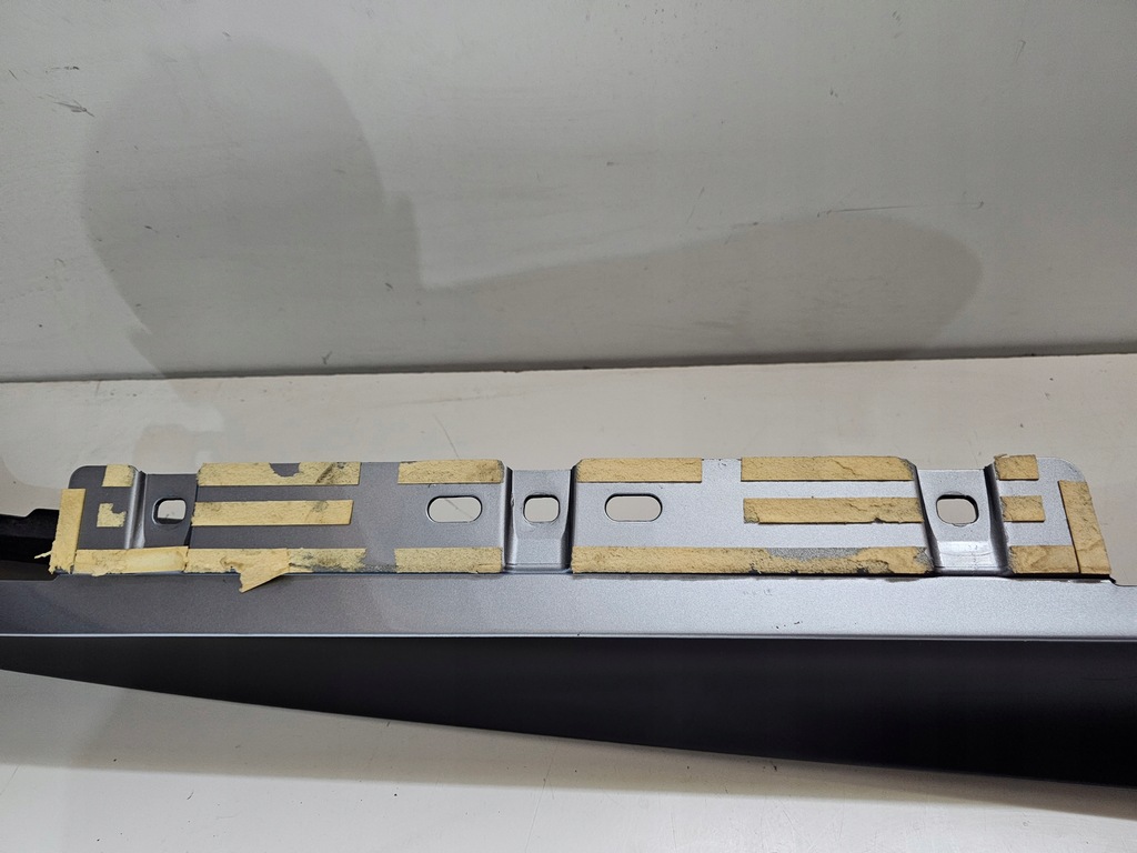 фото №8, Ferrari sf90 xx stradale молдинг поріг ліва